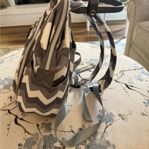 Maevn Women's Chevron Backpack - Grey and White - Picture 5 of 17
